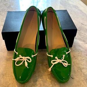 Adorable Cole Haan Grand os Emerald Green patent leather women’s loafers Sz 11B